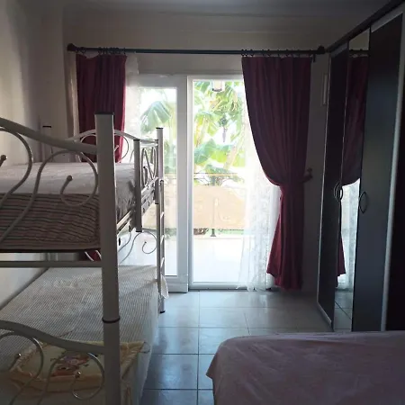 Seaview 1 Apartment Gulluk